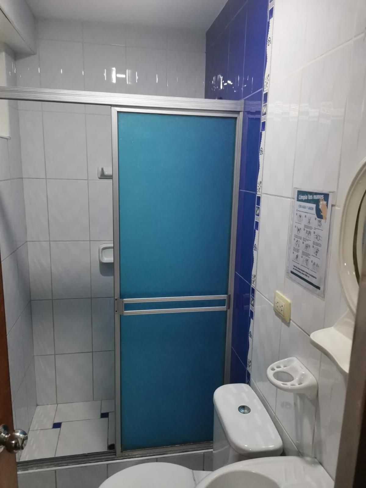 Hostal Puerto Ingles Ilo Bagian luar foto