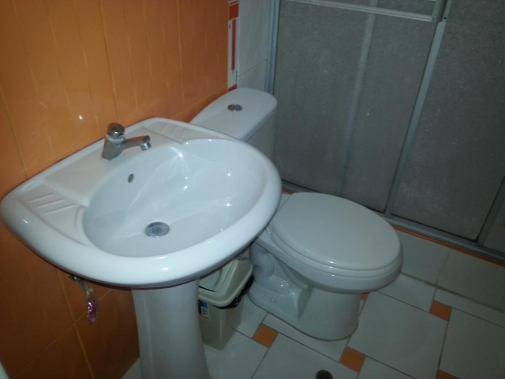 Hostal Puerto Ingles Ilo Ruang foto