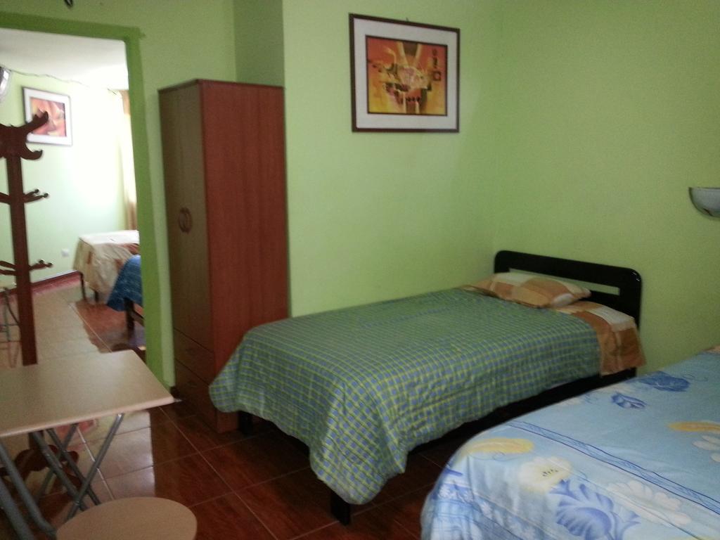 Hostal Puerto Ingles Ilo Ruang foto